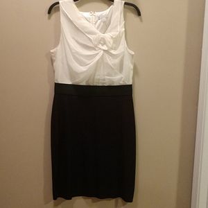 Sleeveless dress